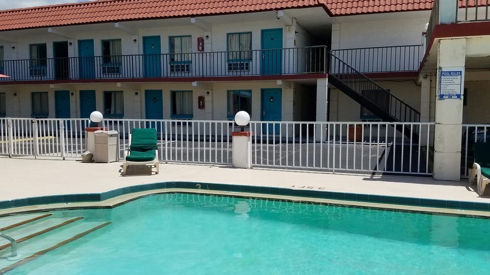 Clearwater Inn Safety Harbor Eksteriør bilde